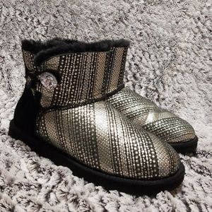 UGG Mini Bailey Button Bling
